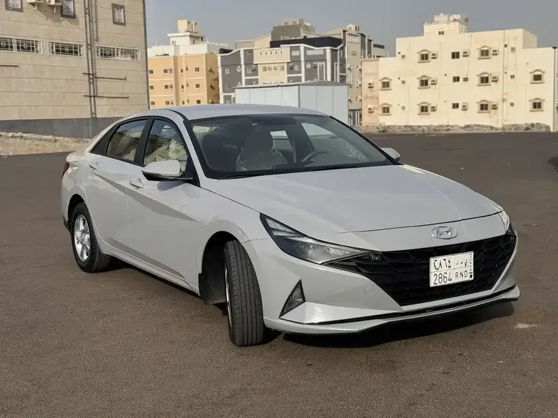 hyundai hyundai-elantra image Hyundai Elantra 2023